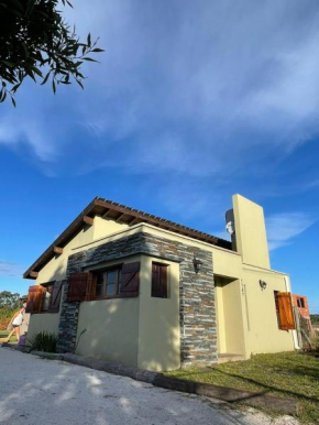 Casa Zona Barrio Los Acantilados para alquiler temporario